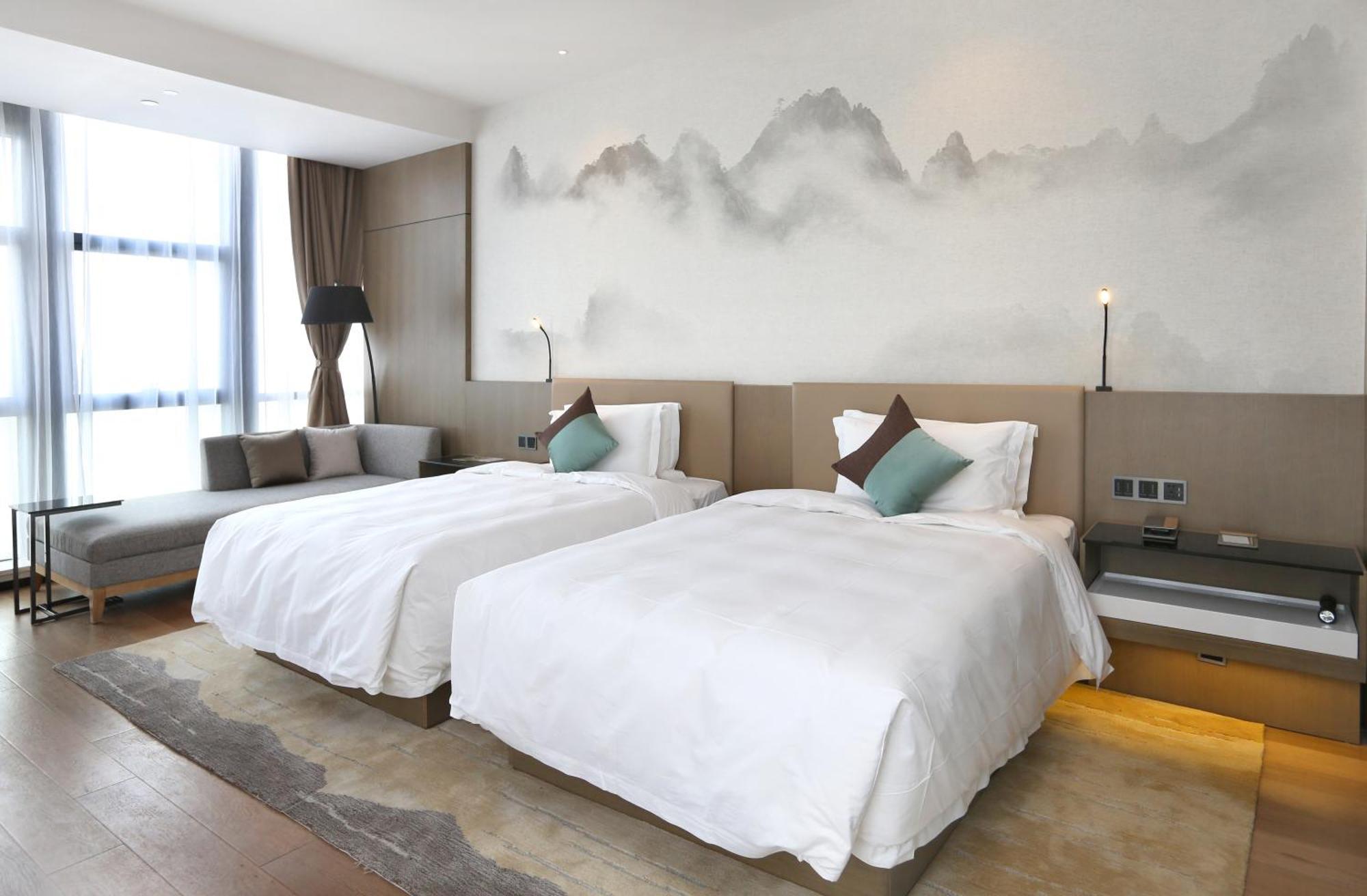 Novotel Deqing Bagian luar foto