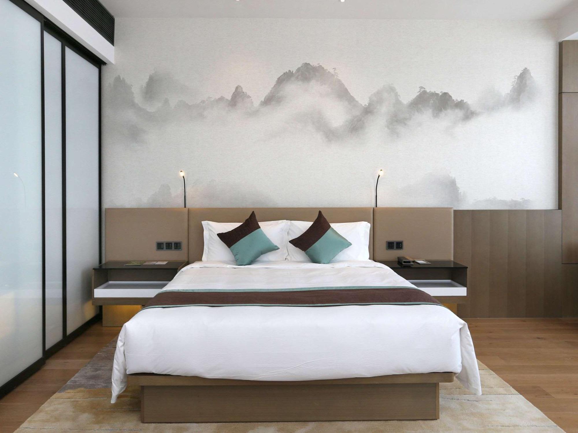 Novotel Deqing Bagian luar foto