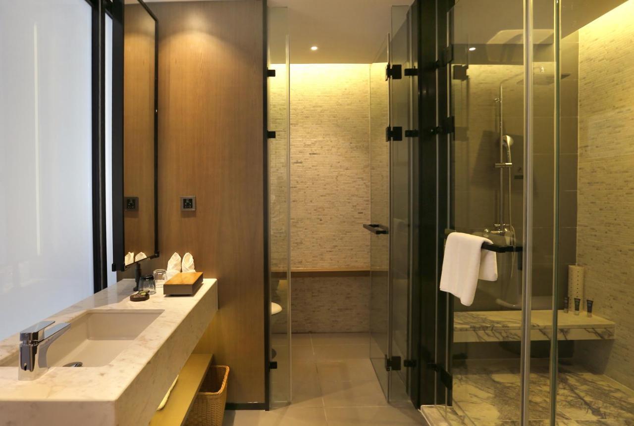 Novotel Deqing Bagian luar foto