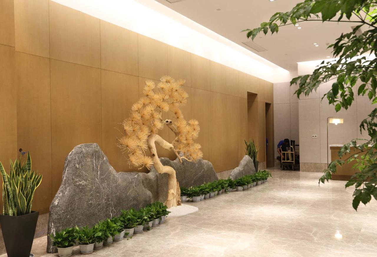 Novotel Deqing Bagian luar foto